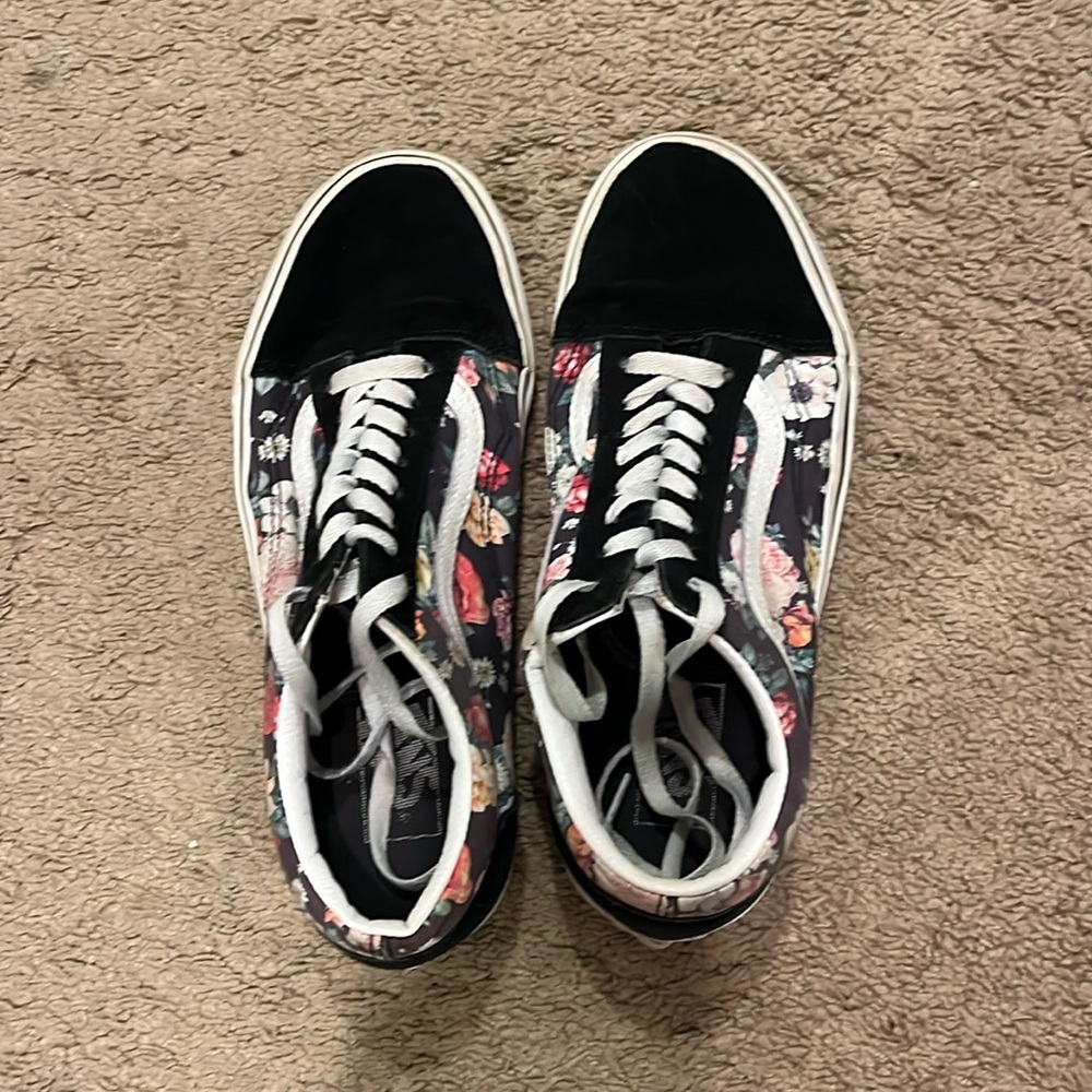 Women’s vans shoes